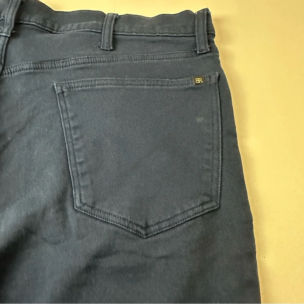 Men’s size 40/32 Banana Republic straight fit navy blue‎ pants